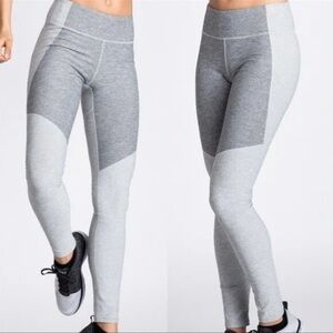 OUTDOOR VOICES 3/4 Two Tone Leggings